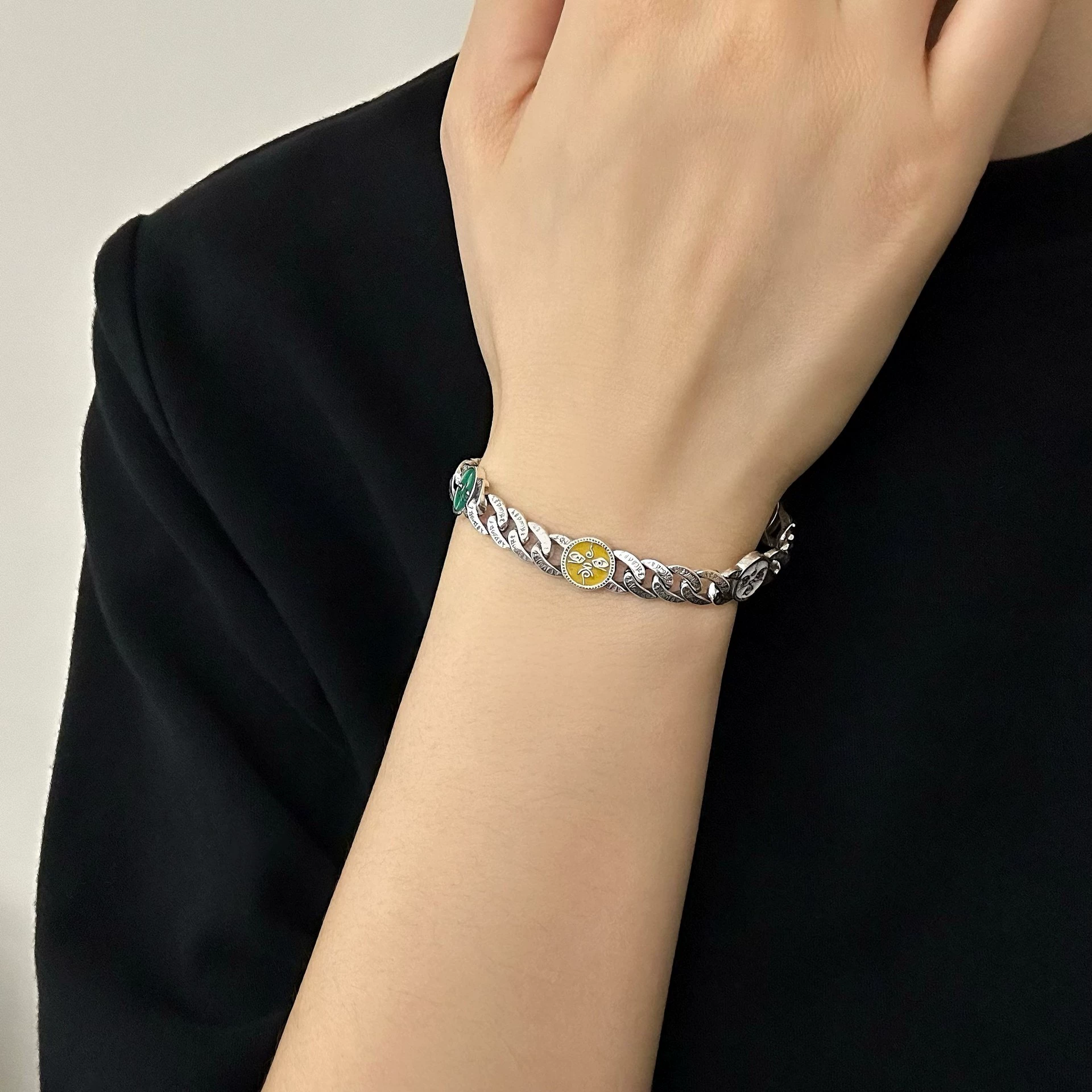 Five-Color Deity Motif Bracelet - Image 3