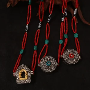 Framed Motif Bead Necklace